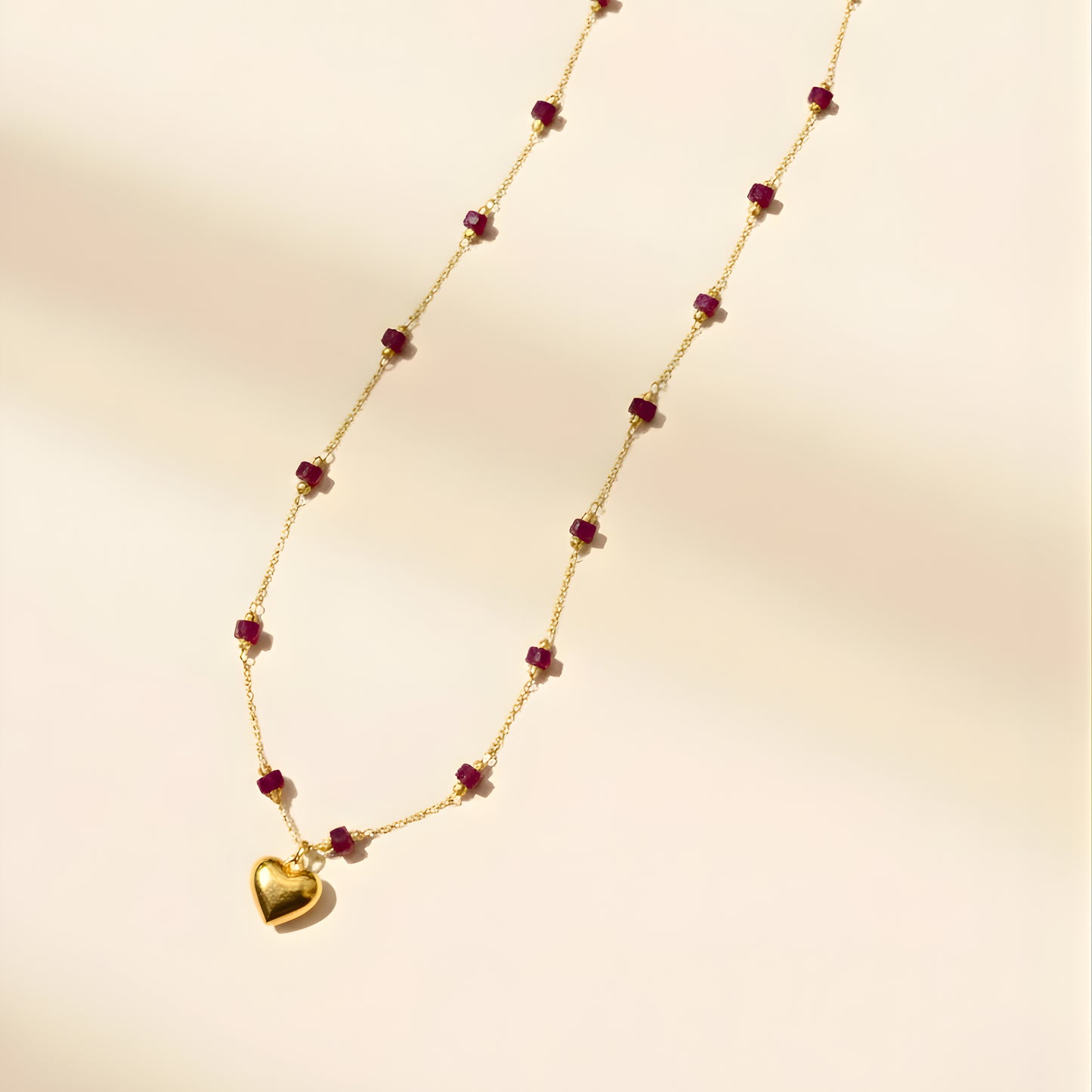 Gold plated anti tarnish heart themed pendant