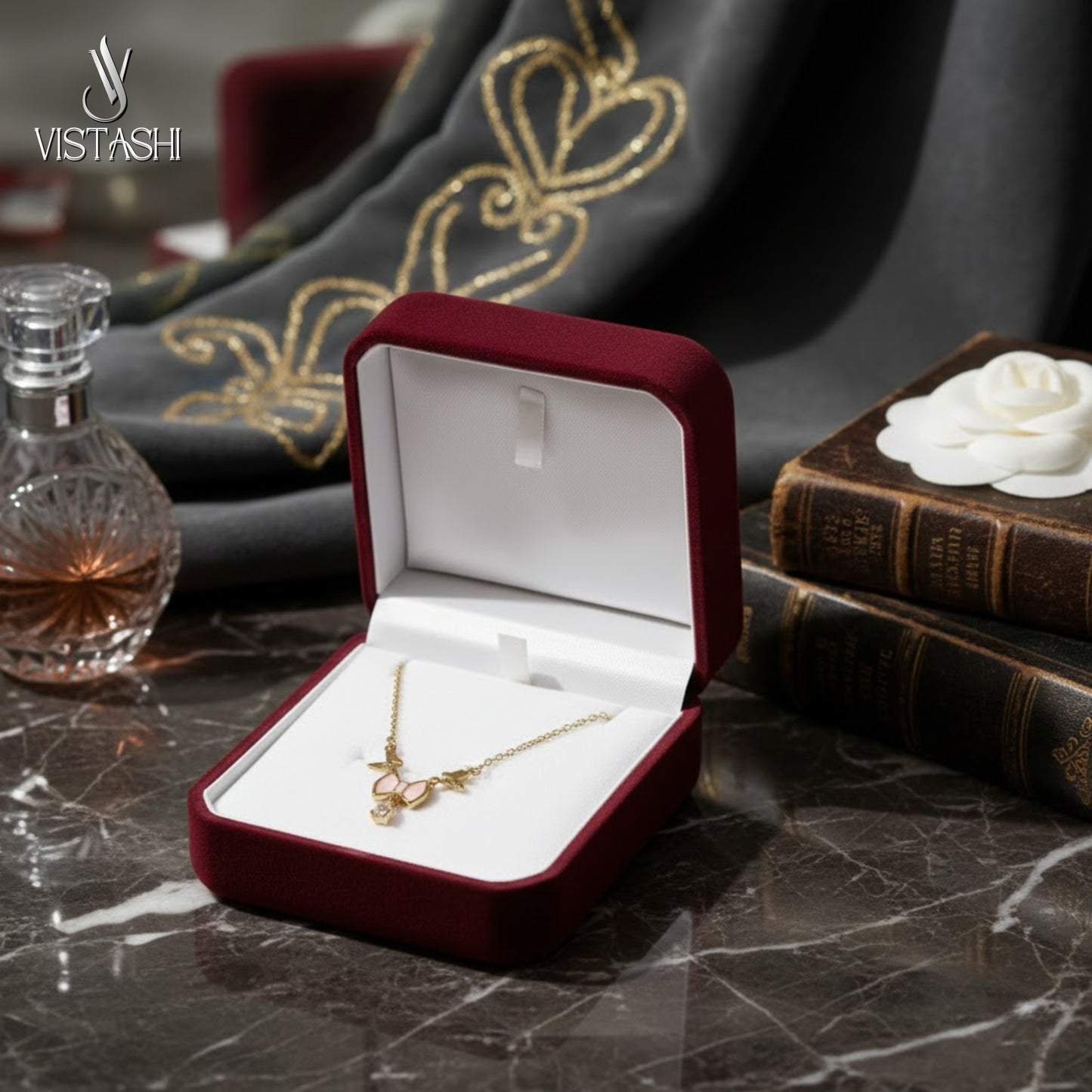 Gold plated anti tarnish bow themed pendant