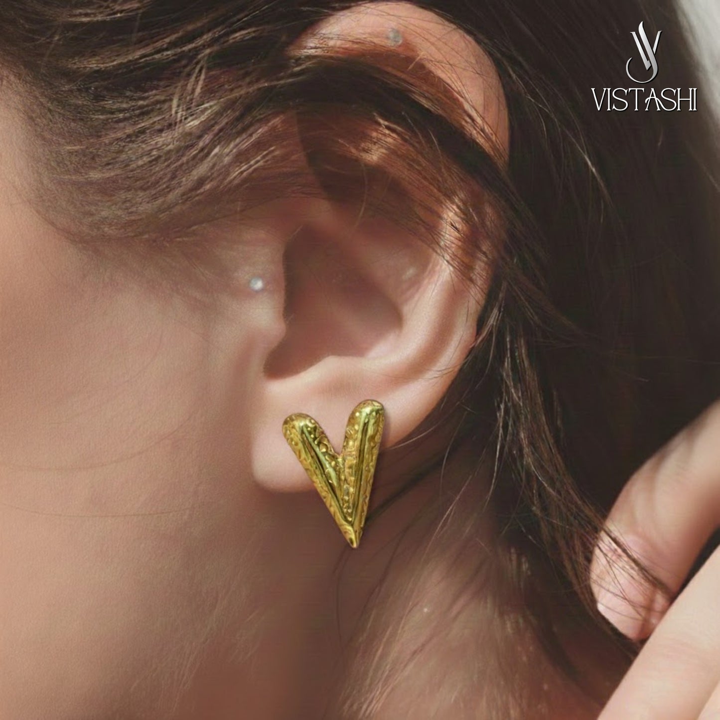 Gold plated heart earrings